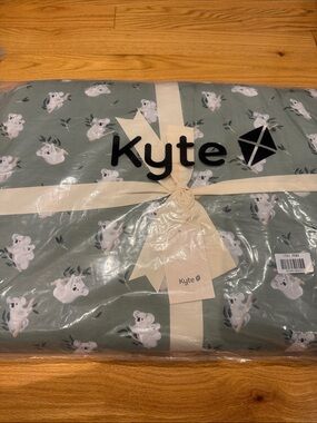 Kyte Baby Youth Blanket 2.5 Platinum Koala